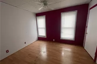626 Washington St, Martins Ferry, OH 43935 - Photo 6