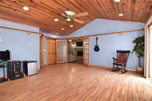 8803 Evergreen Dr, Mentor, OH 44060 - Photo 18