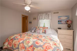 2139 Daniels Ave, Akron, OH 44312 - Photo 24