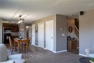 38210 Kingston Dr, North Ridgeville, OH 44039 - Photo 12