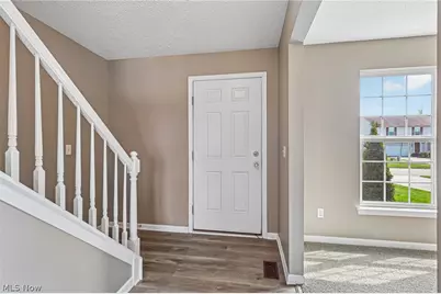 38210 Kingston Drive, North Ridgeville, OH 44039 - Photo 4