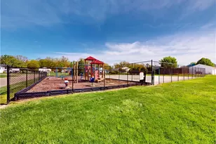 8005 Independence Dr, Mentor, OH 44060 - Photo 26