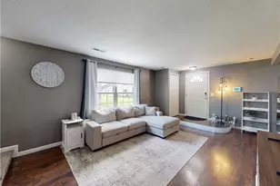 8005 Independence Dr, Mentor, OH 44060 - Photo 4