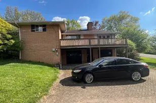 1616 Woodland Dr, Coshocton, OH 43812 - Photo 2