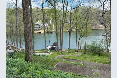 2636 W Buckhorn Drive, Millersburg, OH 44654 - Photo 8