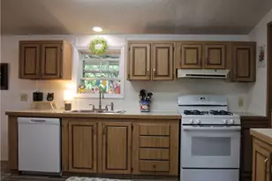 117 S Madison St, Big Prairie, OH 44611 - Photo 24