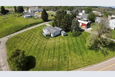 117 S Madison St, Big Prairie, OH 44611 - Photo 14