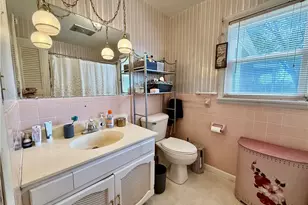 802 28th St, Vienna, WV 26105 - Photo 16
