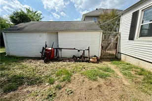802 28th St, Vienna, WV 26105 - Photo 34