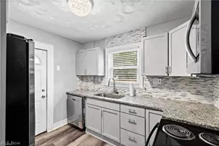 444 Evers St, Akron, OH 44310 - Photo 12