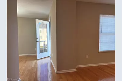 1913 E 86 Street, Loveland, OH 44106 - Photo 8