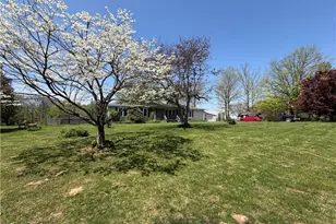 10675 Township Road 92 NW, Somerset, OH 43783 - Photo 2