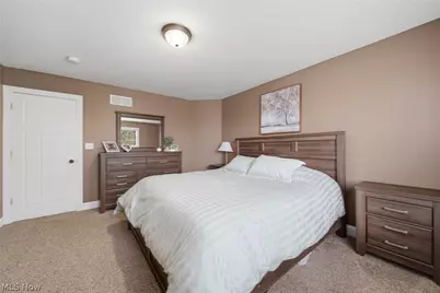 12225 Titano Circle NW, Uniontown, OH 44685 - Photo 32