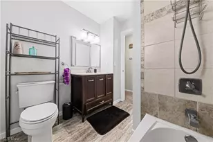331 Elmwood Ave, Barberton, OH 44203 - Photo 22