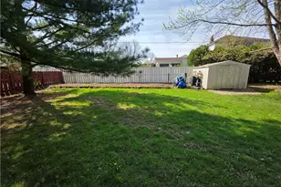 5820 Wilson Mills Rd, Highland Heights, OH 44143 - Photo 16