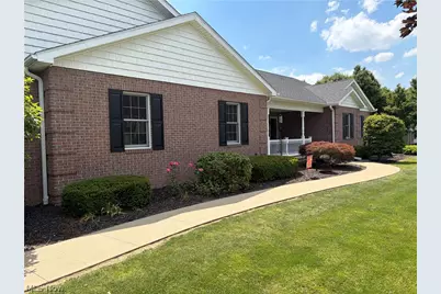 3660 Michelle Lane, Zanesville, OH 43701 - Photo 2