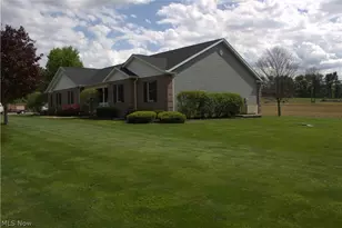 3660 Michelle Ln, Zanesville, OH 43701 - Photo 4