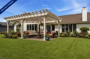 33037 Pebblebrook Dr, North Ridgeville, OH 44039 - Photo 42