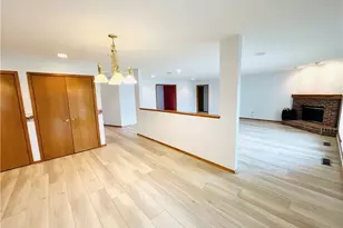 33037 Pebblebrook Dr, North Ridgeville, OH 44039 - Photo 14
