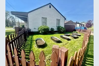 3006 Shirley Road, Youngstown, OH 44502 - Photo 4