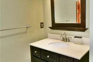 1323 Cedarwood Dr, Mineral Ridge, OH 44440 - Photo 36