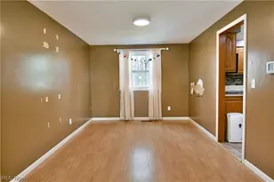 1323 Cedarwood Dr, Mineral Ridge, OH 44440 - Photo 18
