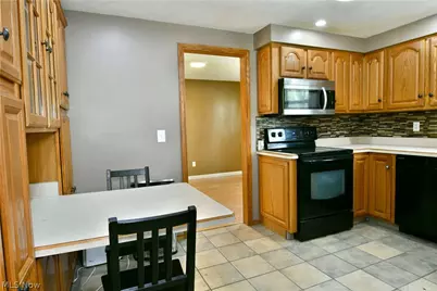 1323 Cedarwood Drive, Mineral Ridge, OH 44440 - Photo 22