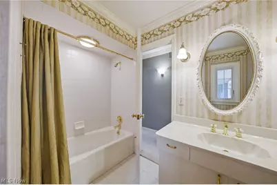 32245 Burlwood Drive, Solon, OH 44139 - Photo 20