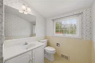 32245 Burlwood Dr, Solon, OH 44139 - Photo 32