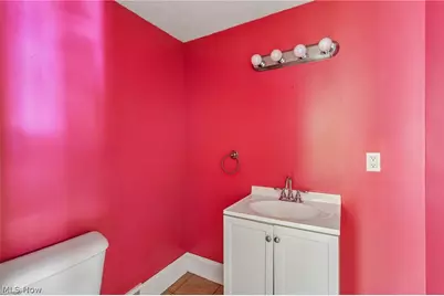 6821 Fleet Avenue, Loveland, OH 44105 - Photo 22