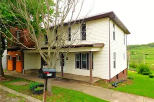 211 Main Pike St, Quaker City, OH 43773 - Photo 4