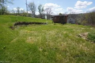 84 Powerhouse Rd, Dillonvale, OH 43917 - Photo 32