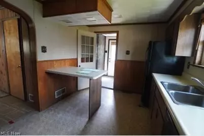 84 Powerhouse Road, Dillonvale, OH 43917 - Photo 6