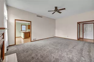134 Stonehedge Dr, Elyria, OH 44035 - Photo 8