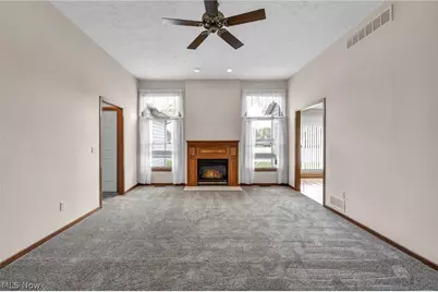 134 Stonehedge Drive, Elyria, OH 44035 - Photo 10