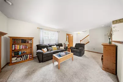23174 Grist Mill Court, Olmsted Falls, OH 44138 - Photo 12