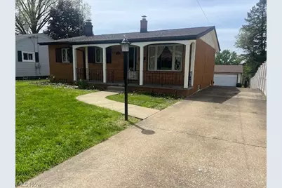 1124 Valley Drive NW, North Canton, OH 44720 - Photo 1