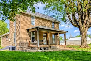 128 W Main St, Warsaw, OH 43844 - Photo 4
