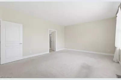38475 Kingsbury Drive, North Ridgeville, OH 44039 - Photo 16