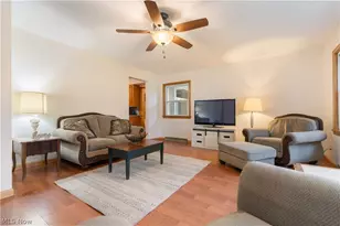 1213 Pleasantview Ave SE, North Canton, OH 44720 - Photo 6