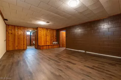 1213 Pleasantview Avenue SE, North Canton, OH 44720 - Photo 20