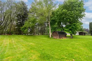 1213 Pleasantview Ave SE, North Canton, OH 44720 - Photo 30