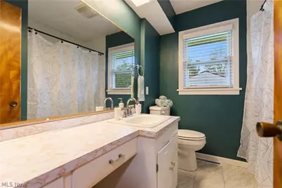 1213 Pleasantview Avenue SE, North Canton, OH 44720 - Photo 18