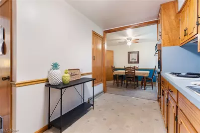 1213 Pleasantview Avenue SE, North Canton, OH 44720 - Photo 12