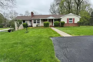 7662 Elmland Ave, Poland, OH 44514 - Photo 2
