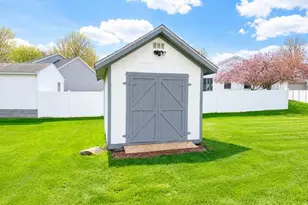 5137 Pine Shadow Ct, Mineral Ridge, OH 44440 - Photo 28