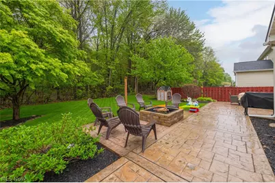 37972 Pebble Lake Trail, North Ridgeville, OH 44039 - Photo 32