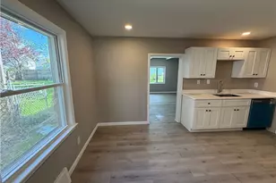 21270 Priday Ave, Euclid, OH 44123 - Photo 8