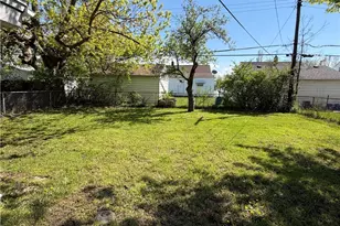 21270 Priday Ave, Euclid, OH 44123 - Photo 2