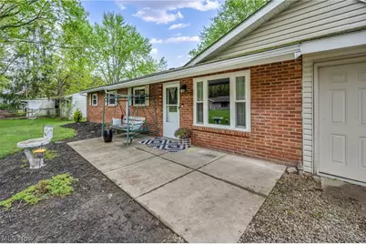 3665 Elmhurst Court, Kent, OH 44240 - Photo 2
